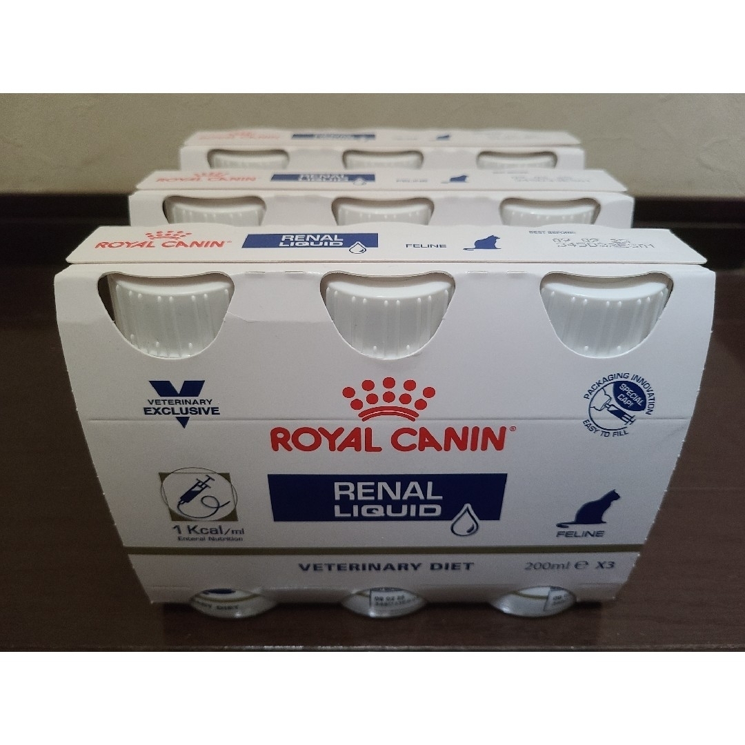 ROYAL CANIN(ロイヤルカナン)のロイヤルカナン猫用 腎臓サポート リキッド(200ml 3本入)  x 3セット その他のペット用品(猫)の商品写真