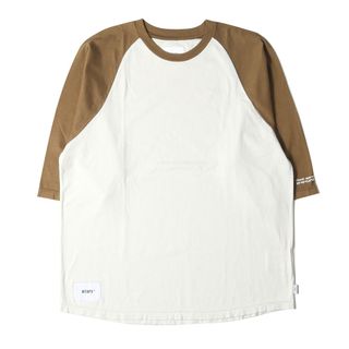 ダブルタップス(W)taps)のWTAPS ダブルタップス Tシャツ サイズ:S 22SS GPSロゴ 7分袖 ラグラン クルーネックTシャツ IAN RAGLAN ブラウン ホワイト トップス カットソー【メンズ】【中古】(Tシャツ/カットソー(半袖/袖なし))