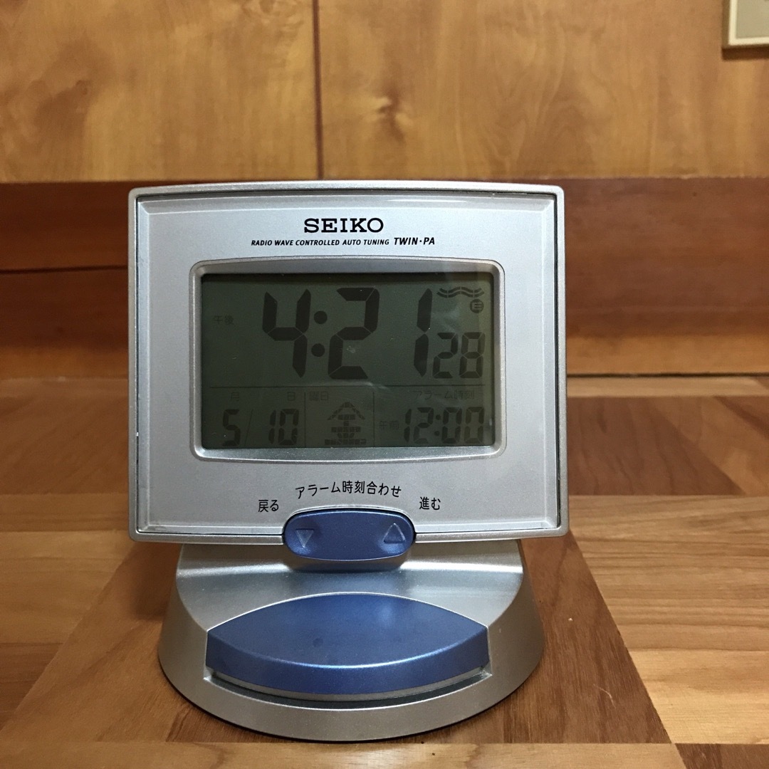 SEIKO(セイコー)のデジタル電波目覚まし時計　SQ631S　セイコー インテリア/住まい/日用品のインテリア小物(置時計)の商品写真