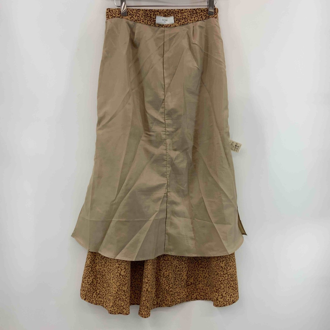 SLOBE IENA(スローブイエナ)のSLOBE IENA スローブイエナ 　小花柄　フラワー　茶系　レディース ロングスカート レディースのスカート(ロングスカート)の商品写真