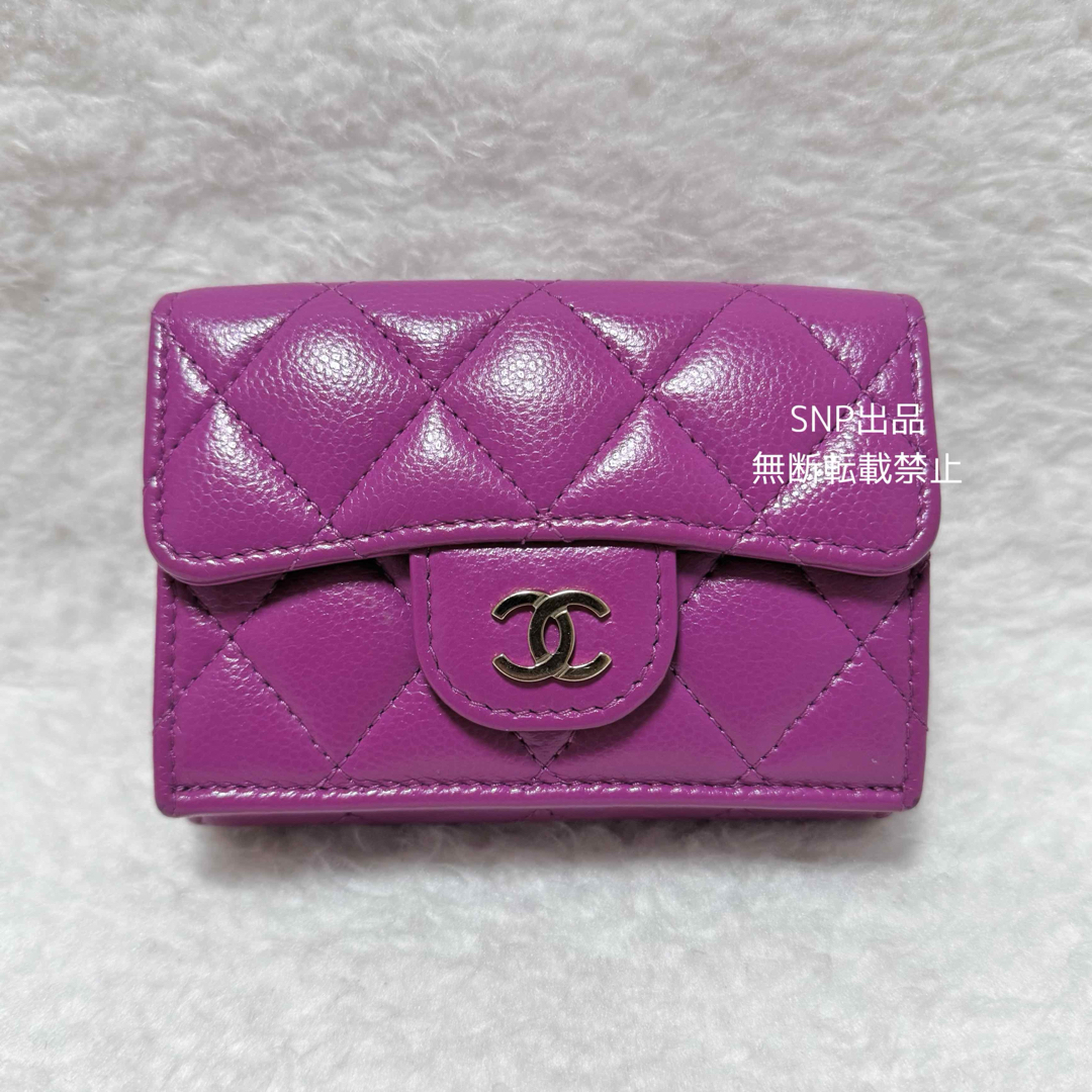 CHANEL(シャネル)のシャネル 美品 クラシック スモール ウォレット マトラッセ 三つ折り 財布 レディースのファッション小物(財布)の商品写真