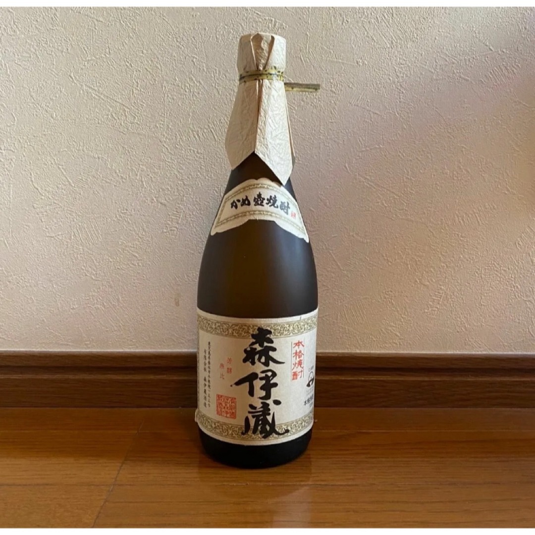 森伊蔵酒造(モリイゾウシュゾウ)の森伊蔵　箱付き　720ml 食品/飲料/酒の酒(焼酎)の商品写真