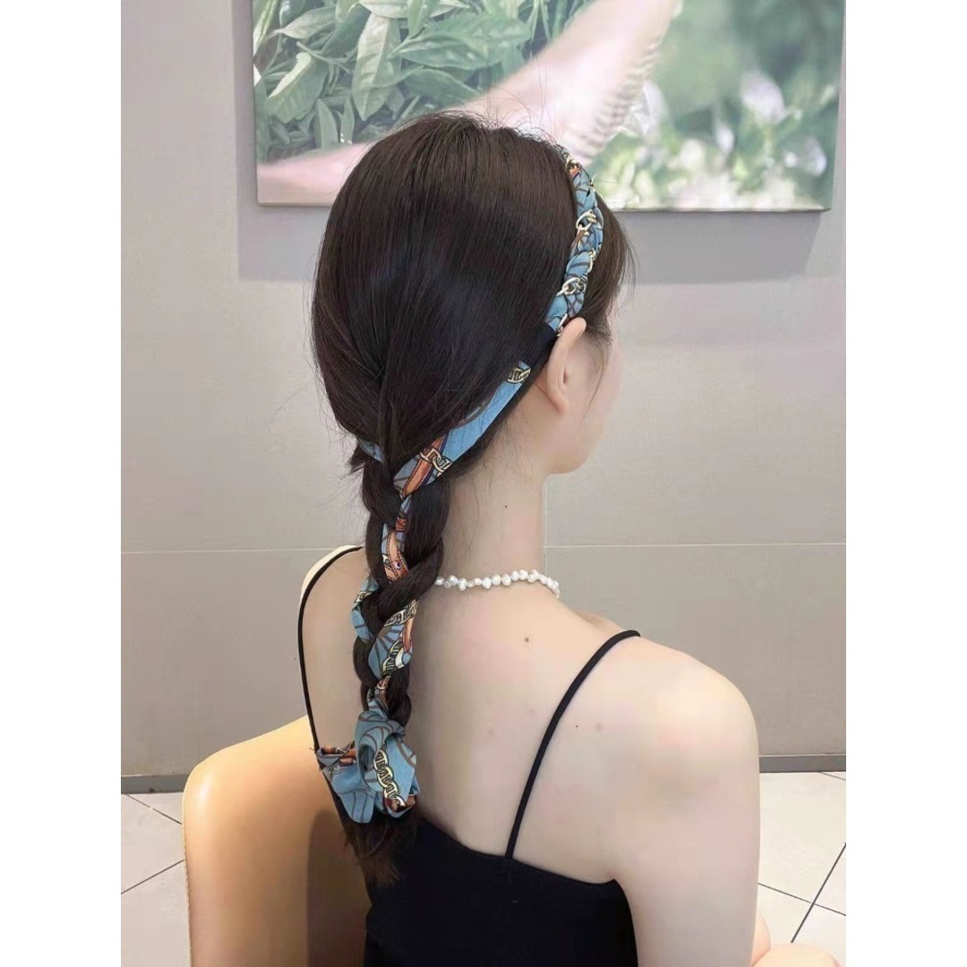 【大人気】ロングリボン付　カチューシャ　ブルー　スカーフ　バンド　ヘアアレンジ レディースのヘアアクセサリー(カチューシャ)の商品写真