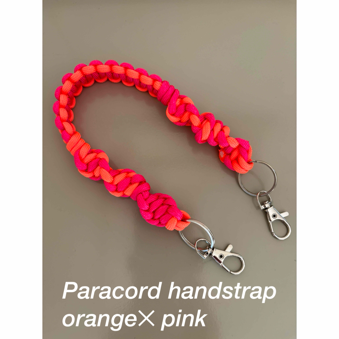 パラコード　スマホハンドストラップ　Paracord  hand strap レディースのアクセサリー(その他)の商品写真