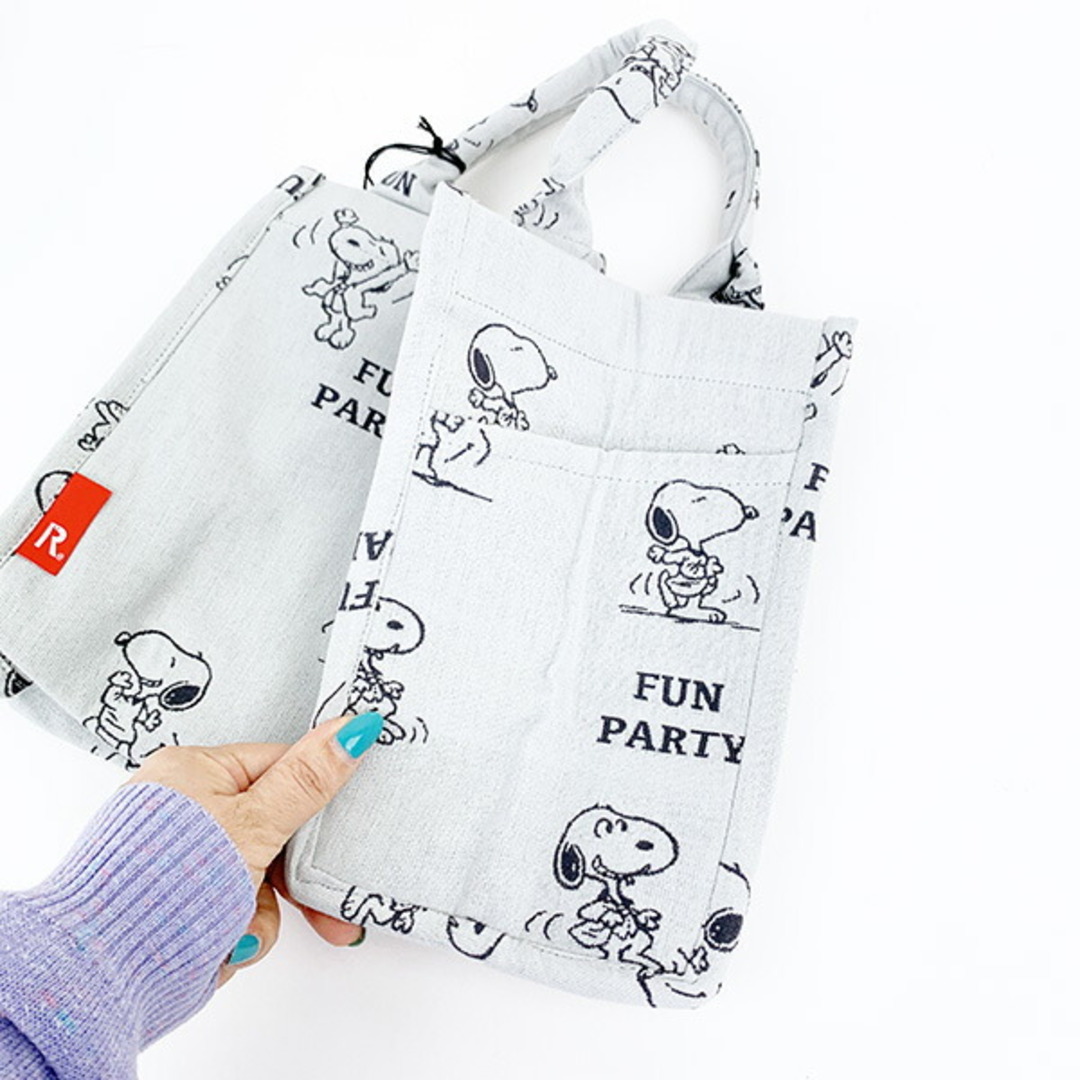 SNOOPY(スヌーピー)のスヌーピー ジャガードトートバッグ (グレー) ルートート (ROOTOTE) SNOOPY レディースのバッグ(トートバッグ)の商品写真