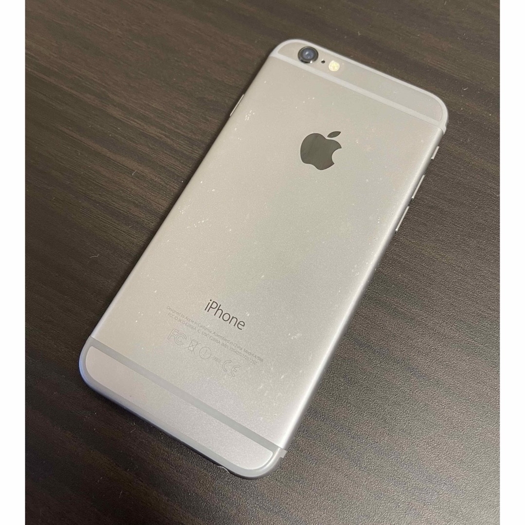 iPhone(アイフォーン)の中古品 iPhone6  本体　64GB スマホ/家電/カメラのスマートフォン/携帯電話(スマートフォン本体)の商品写真