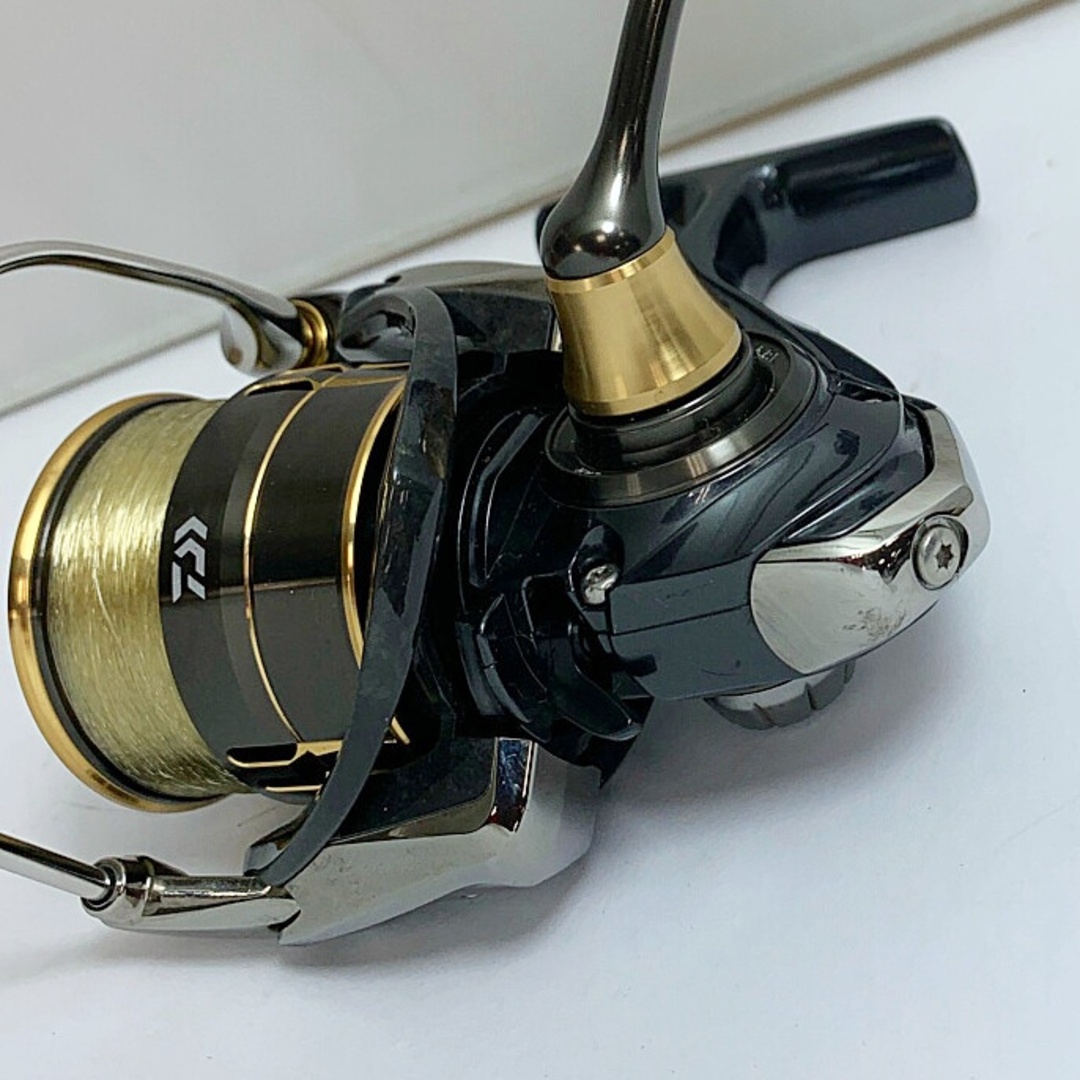 DAIWA(ダイワ)の★★DAIWA ダイワ バリスティックFW LT2500S-CXH スピニングリール 065113 スポーツ/アウトドアのフィッシング(リール)の商品写真