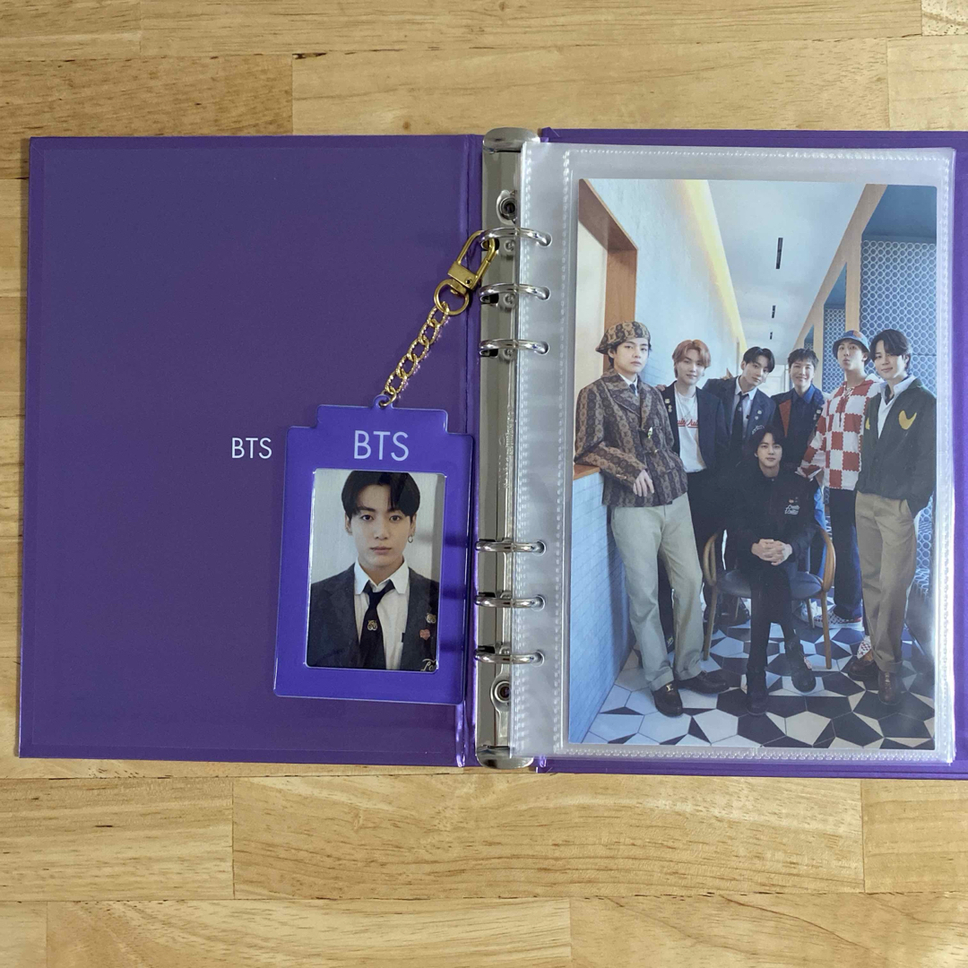 防弾少年団(BTS)(ボウダンショウネンダン)のBTS DICON PHOTOCARD 101 CUSTOMBOOK エンタメ/ホビーのCD(K-POP/アジア)の商品写真