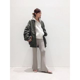 アパルトモンドゥーズィエムクラス(L'Appartement DEUXIEME CLASSE)のL'Appartement Slit Knit Pants(カジュアルパンツ)