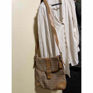 コーチ(COACH)のCOACH ★斜めがけ★ミニシグネチャー★ショルダーバッグ(ショルダーバッグ)