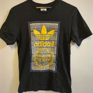 アディダス(adidas)のadidas　Tシャツ(Tシャツ/カットソー(半袖/袖なし))