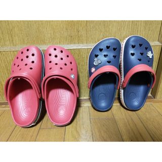 クロックス(crocs)の【らぶゆーすてぃっち様専用】クロックス　2点(サンダル)