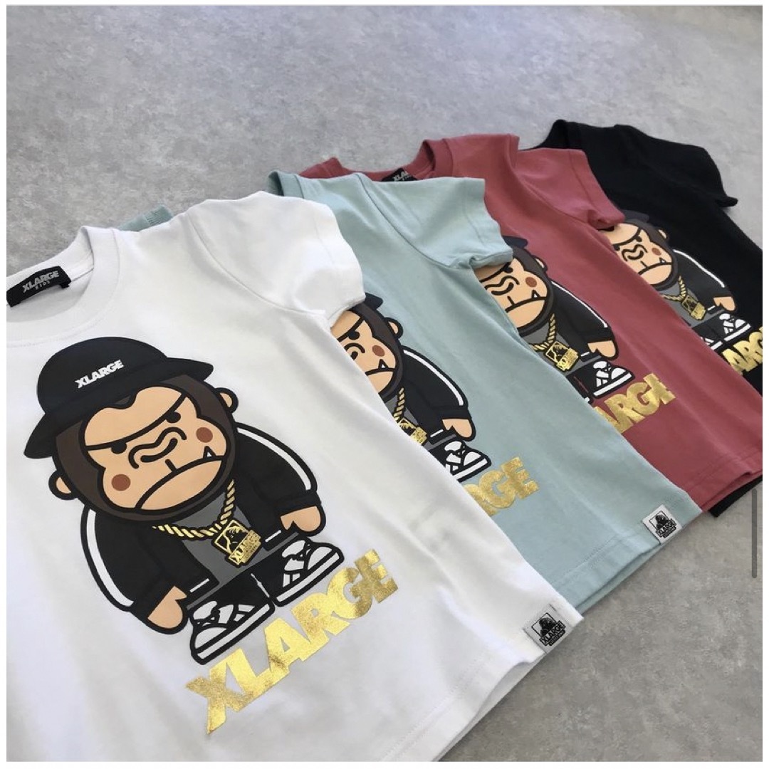 XLARGE(エクストララージ)の【xlarge  kids】ゴリラプリント半袖Tシャツ　110 キッズ/ベビー/マタニティのキッズ服男の子用(90cm~)(Tシャツ/カットソー)の商品写真