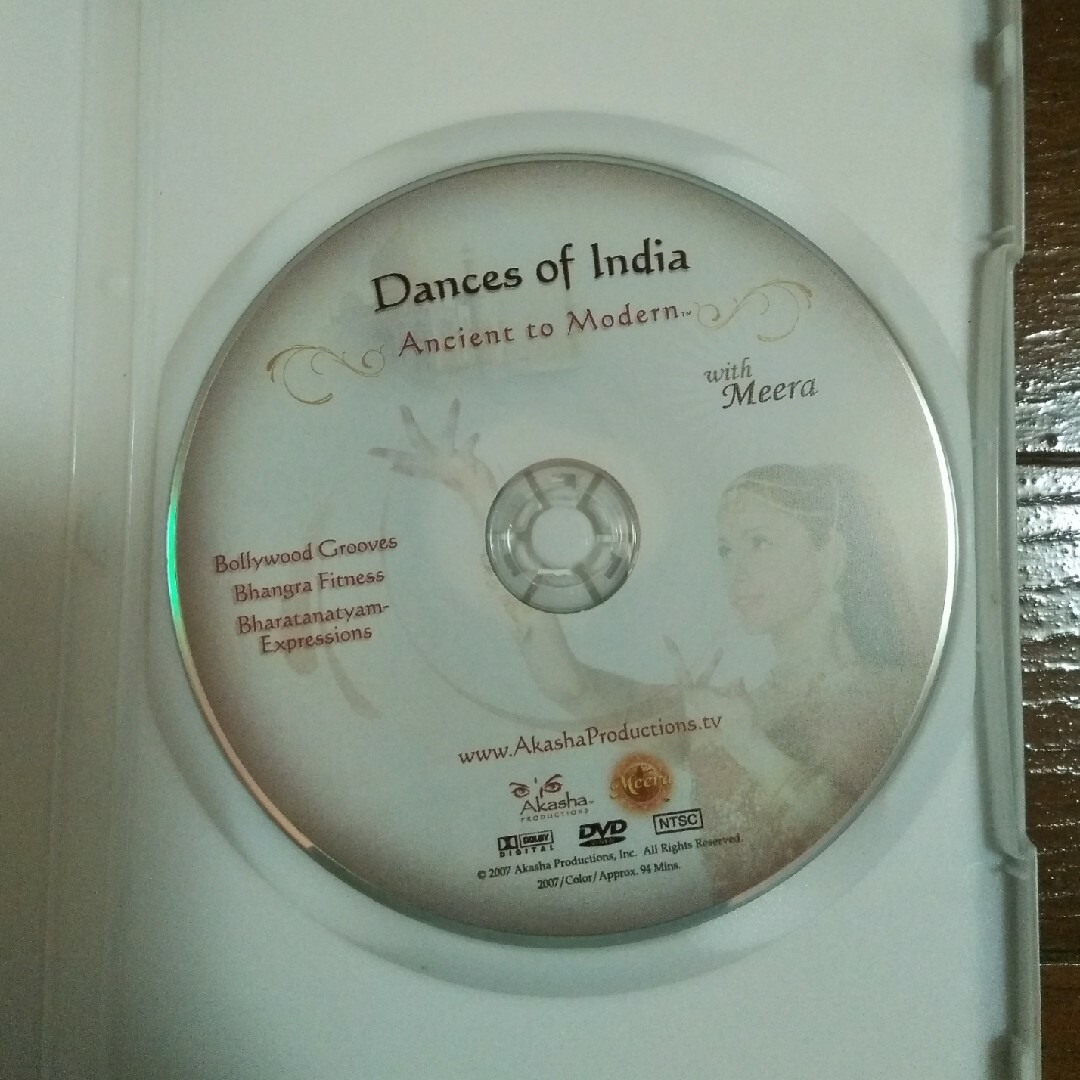 インド舞踊　ボリウッド　DVD Dances of India エンタメ/ホビーのDVD/ブルーレイ(趣味/実用)の商品写真