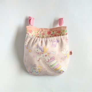 フタなし　移動ポケット　ゆめかわ(外出用品)