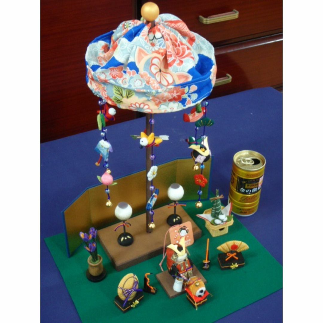 値下！即納♪●新品♪高さ37cm ちりめん五月人形 吊るし輪飾り 兜飾り 日本製 キッズ/ベビー/マタニティのおもちゃ(ぬいぐるみ/人形)の商品写真