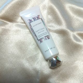 ジルスチュアート(JILLSTUART)のジルスチュアート ハンドクリーム ホワイトフローラル 30g(ハンドクリーム)