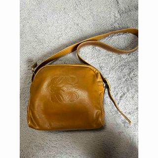 ロエベ(LOEWE)のロエベ　ショルダーバッグ(ショルダーバッグ)