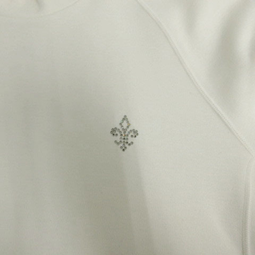 エポカ ウォモ カットソー ハイネック 紋章ラインストーン アイボリー 50 メンズのトップス(Tシャツ/カットソー(七分/長袖))の商品写真