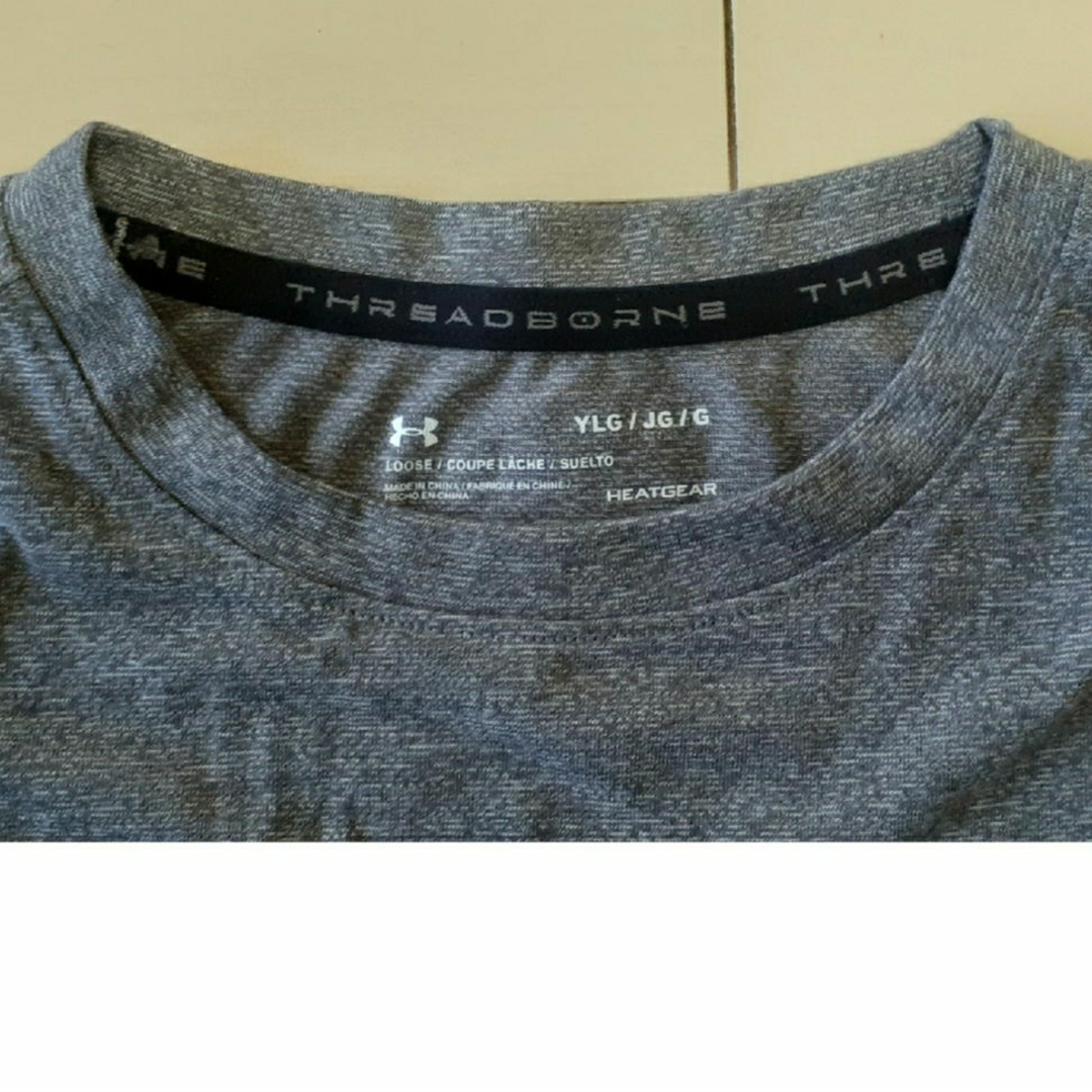 UNDER ARMOUR(アンダーアーマー)のアンダーアーマー　キッズTシャツ キッズ/ベビー/マタニティのキッズ服男の子用(90cm~)(Tシャツ/カットソー)の商品写真