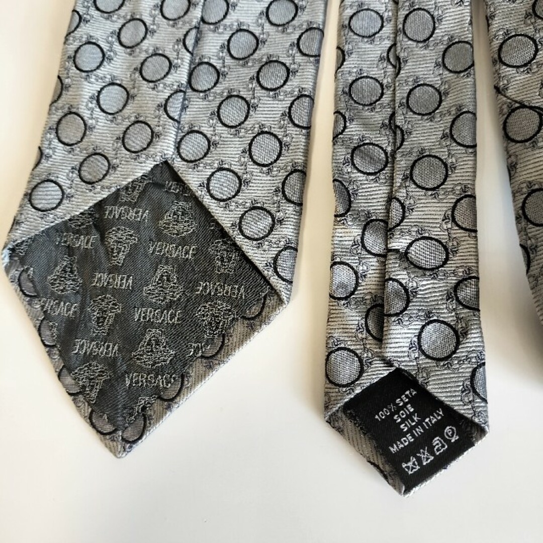 VERSACE(ヴェルサーチ)のヴェルサーチ　ネクタイ メンズのファッション小物(ネクタイ)の商品写真