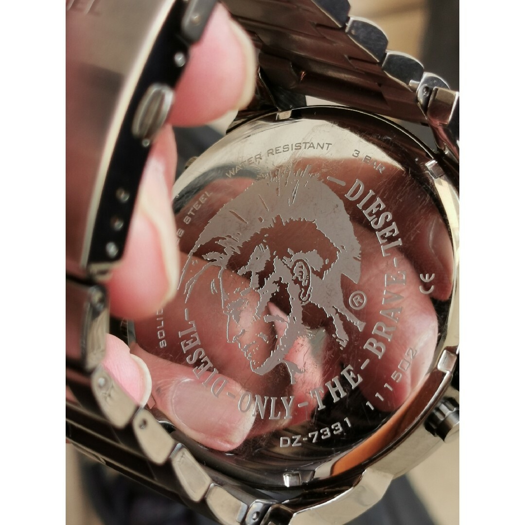 DIESEL(ディーゼル)のディーゼル スーパービッグフェイスに時計４個付いてます。　メンズウォッチ メンズの時計(腕時計(アナログ))の商品写真