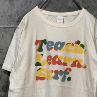 TEACH LEARN SURF カラフル かわいい US輸入 Tシャツ(Tシャツ/カットソー(半袖/袖なし))