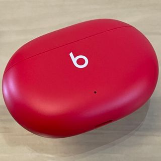 ビーツバイドクタードレ(Beats by Dr Dre)の★良品★Beats Studio Buds レッド 充電ケースのみ／R123(ヘッドフォン/イヤフォン)