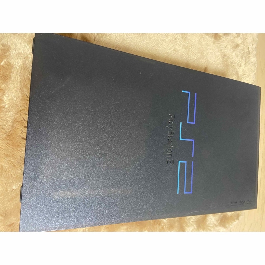 SONY(ソニー)のソニー PlayStation 2 SCPH-50000 すぐ遊べるセット エンタメ/ホビーのゲームソフト/ゲーム機本体(家庭用ゲーム機本体)の商品写真