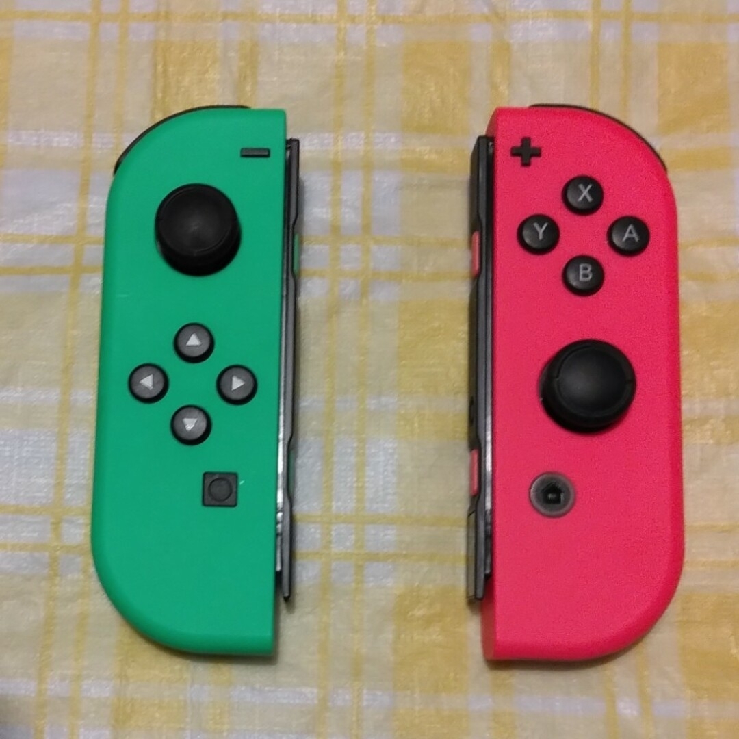 任天堂(ニンテンドウ)のNintendo Switch スプラトゥーン2 セット/Switch/HAC… エンタメ/ホビーのゲームソフト/ゲーム機本体(家庭用ゲーム機本体)の商品写真