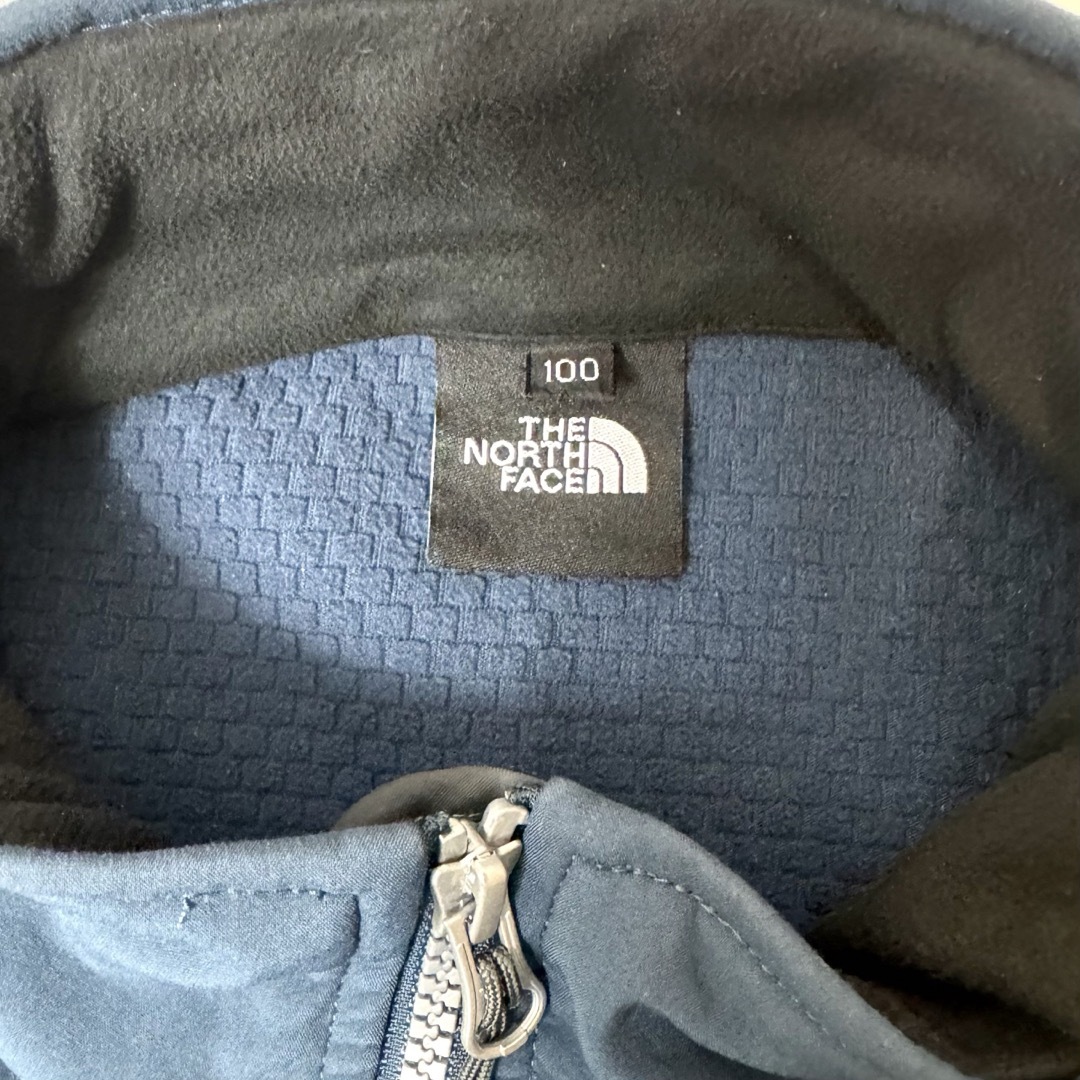 THE NORTH FACE(ザノースフェイス)のノースフェイス　ベスト L ジップアップベスト　古着　刺繍ロゴ　古着 メンズのトップス(ベスト)の商品写真