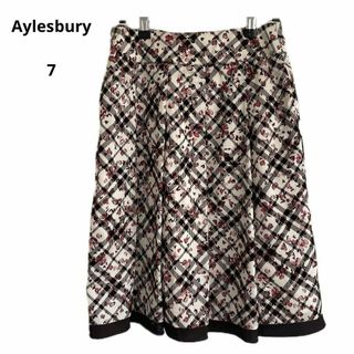 アリスバーリー(Aylesbury)の美品 Aylesbury アリスバーリー ひざ丈スカート ７ 日本製 おしゃれ(ひざ丈スカート)