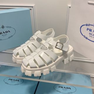 プラダ(PRADA)の人気<プラダ>♥サンダル(サンダル)