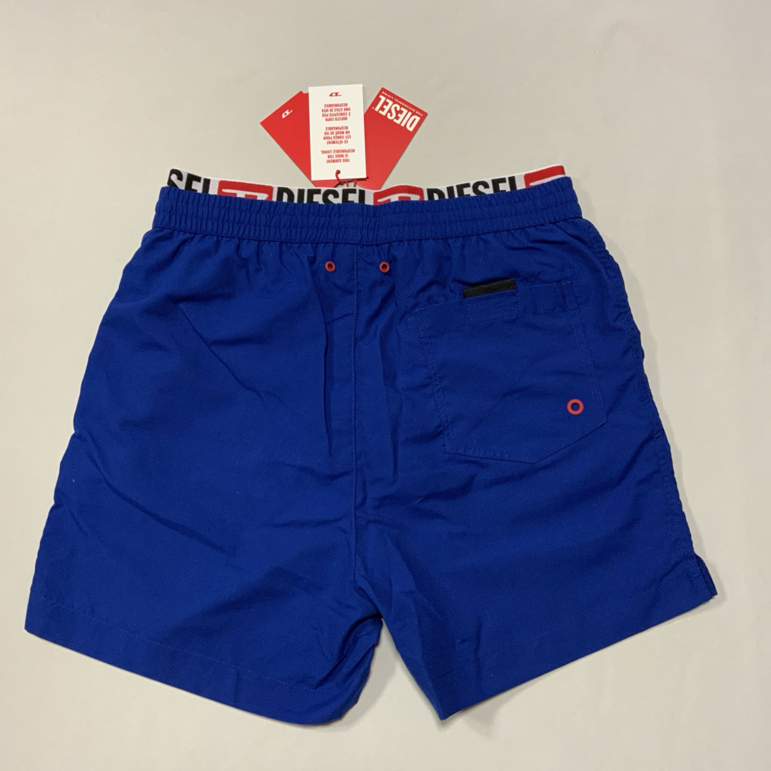 DIESEL(ディーゼル)の洗練されたデザイン DIESEL BMBX-VISPER-41 SHORTS　L メンズの水着/浴衣(水着)の商品写真