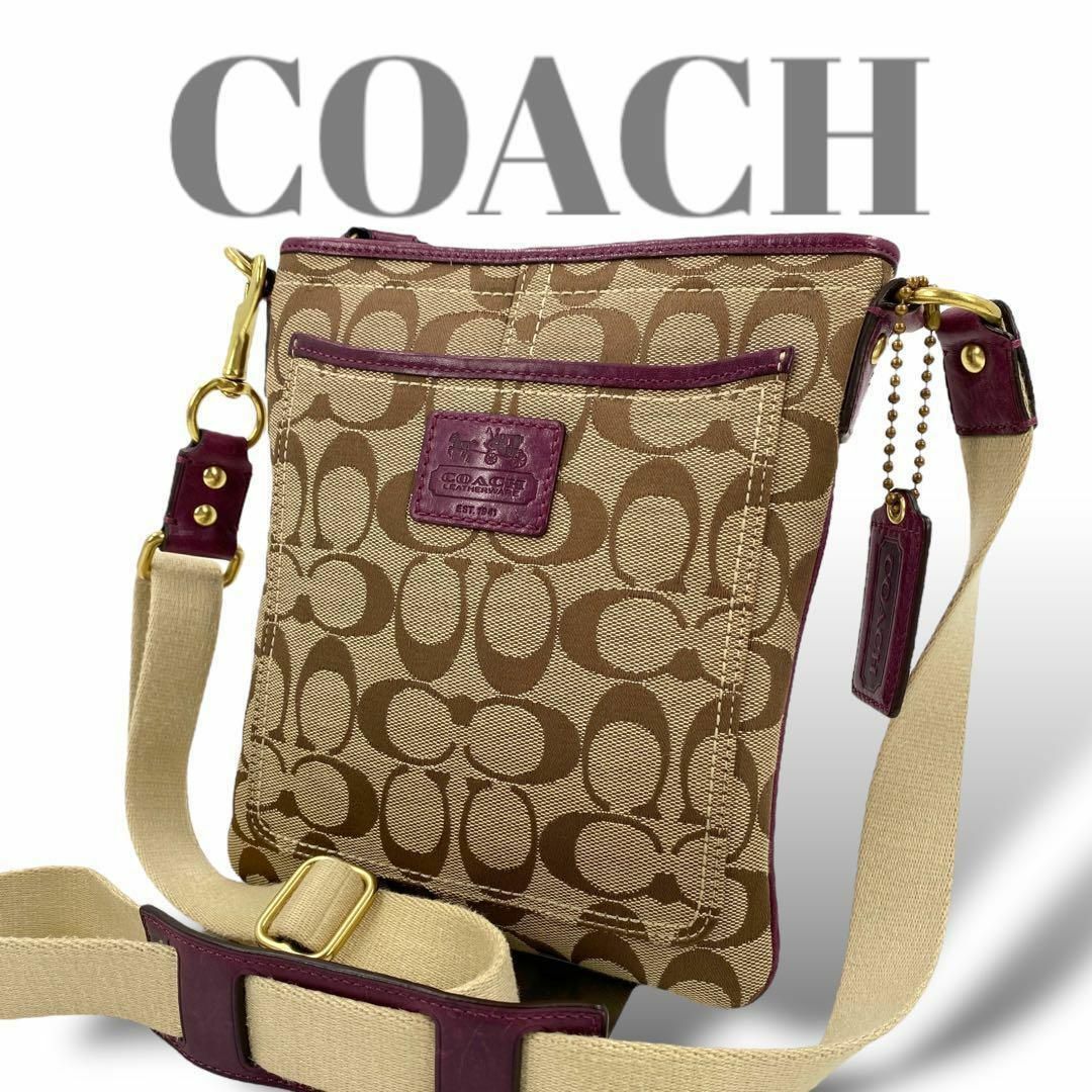 COACH(コーチ)の美品✨コーチ　シグネチャー　ショルダーバッグ　クロスボディ レディースのバッグ(ショルダーバッグ)の商品写真