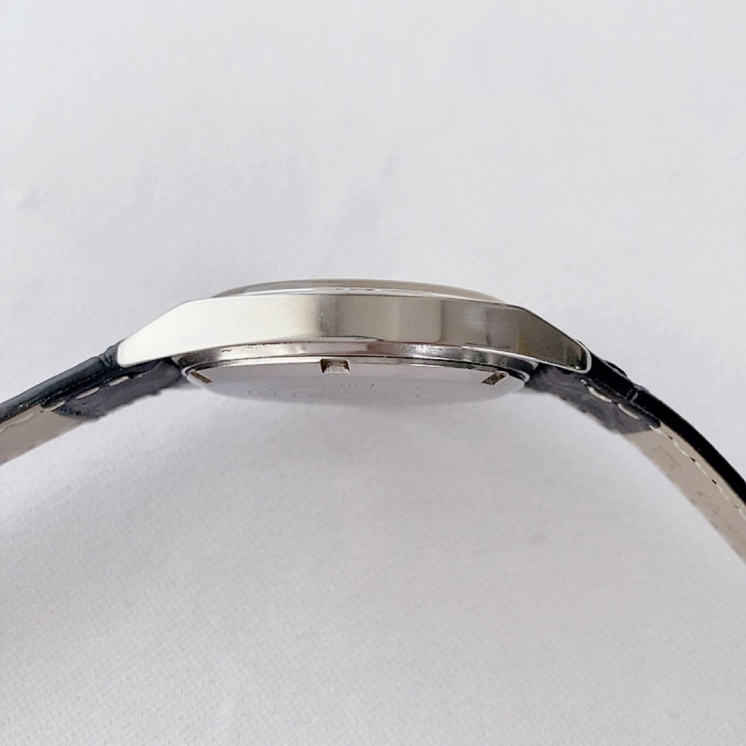 ビンテージ　フランス製　YEMA 17石　メンズ手巻き腕時計　稼動品 メンズの時計(腕時計(アナログ))の商品写真