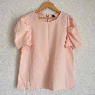 シーイン(SHEIN)の★ SHEIN　袖タック、きれい色カットソー★(カットソー(半袖/袖なし))