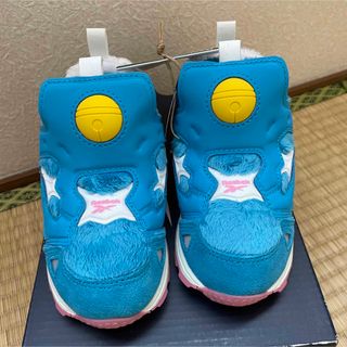 リーボック(Reebok)の【新品】リーボック　ドラえもん靴　15cm(スニーカー)