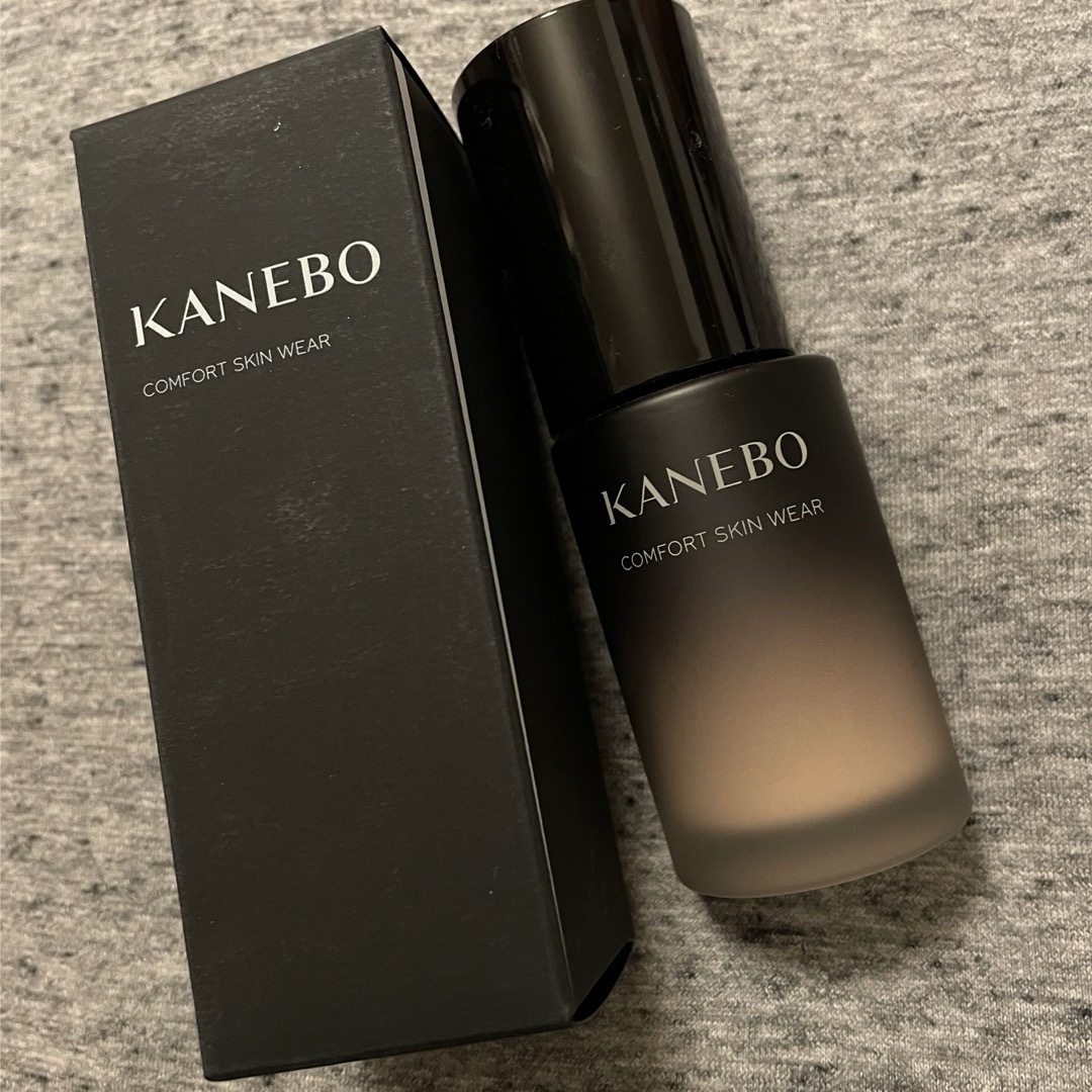 Kanebo(カネボウ)のカネボウ コンフォートスキンウェア オークルC 30ml コスメ/美容のベースメイク/化粧品(ファンデーション)の商品写真