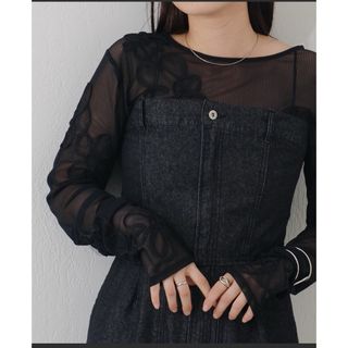 カスタネ(Kastane)のKastane フラワーコード刺繍シアーTOPS(シャツ/ブラウス(長袖/七分))