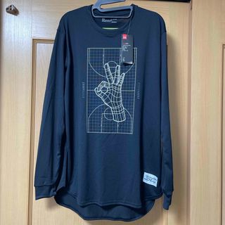 アンダーアーマー(UNDER ARMOUR)のアンダーアーマー　長袖tシャツ　XL  バスケ　バスケットボール(バスケットボール)