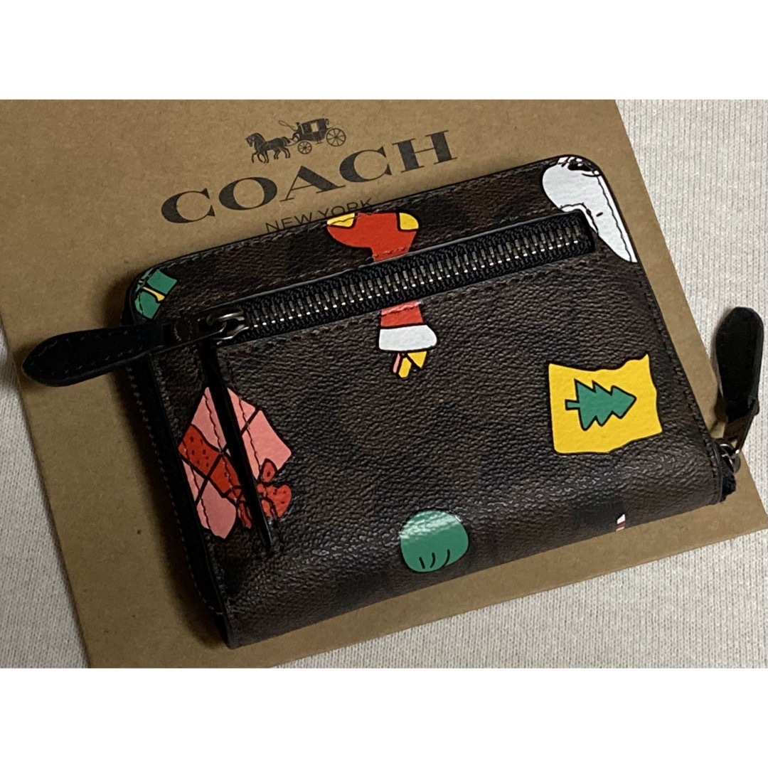 COACH(コーチ)の新品　COACH コーチ　財布　SNOOPY スヌーピー レディースのファッション小物(財布)の商品写真
