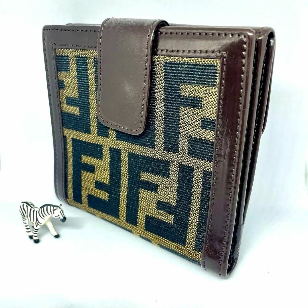 正規品 新品レディース - 【フェンディ/極美品】二つ折り財布 正規品 新品レディース - 【フェンディ/極美品】二つ折り財布