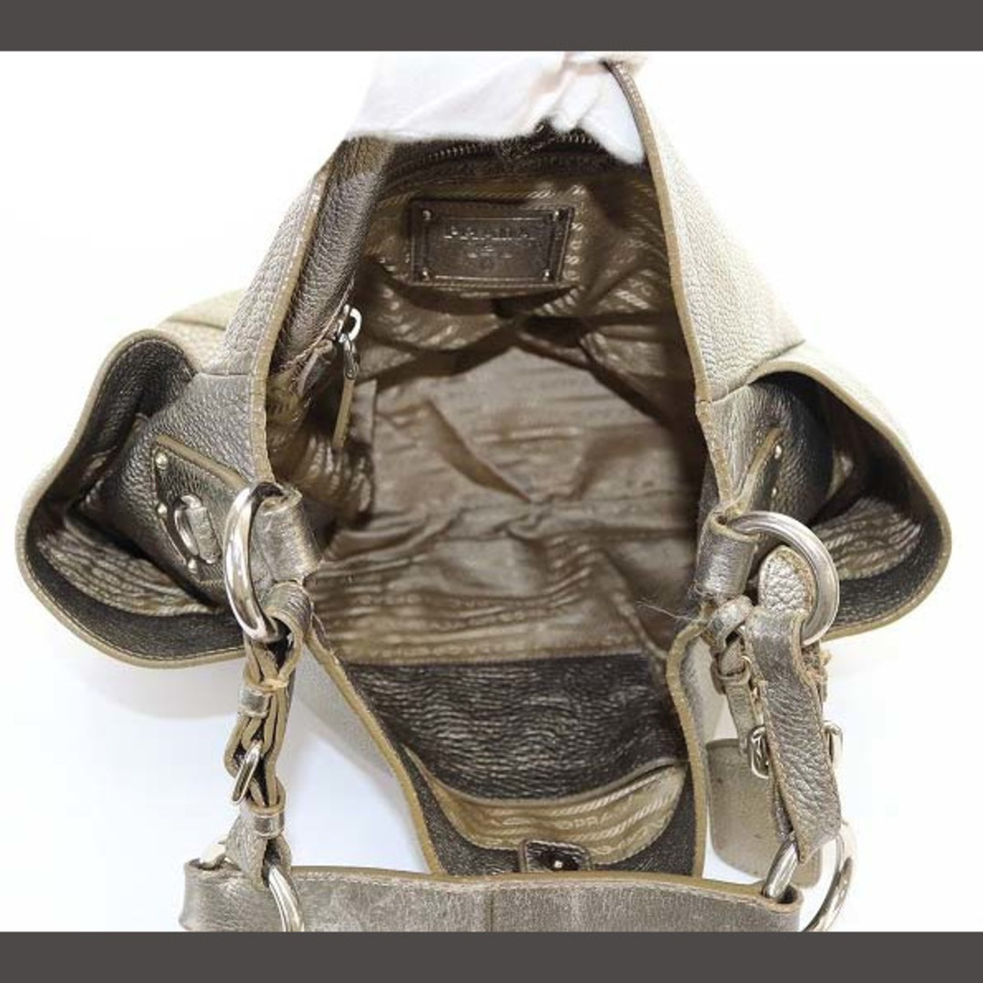 PRADA(プラダ)のプラダ ショルダーバッグ ワンショルダー レザー ブロンズ レディースのバッグ(ショルダーバッグ)の商品写真