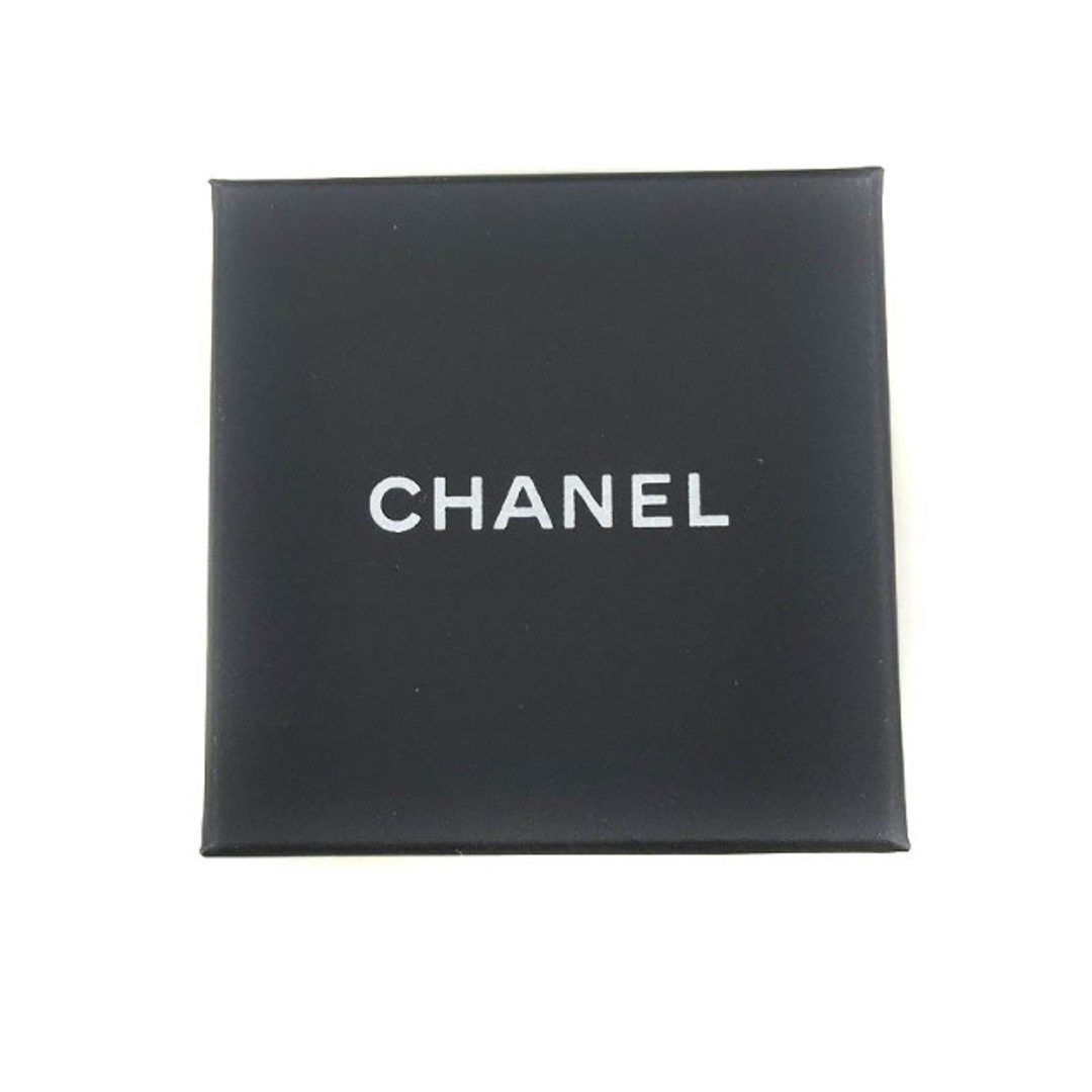 CHANEL(シャネル)のシャネル ピアス 両耳用 ココマーク ストーン フープ A22B シルバー色 レディースのアクセサリー(ピアス)の商品写真