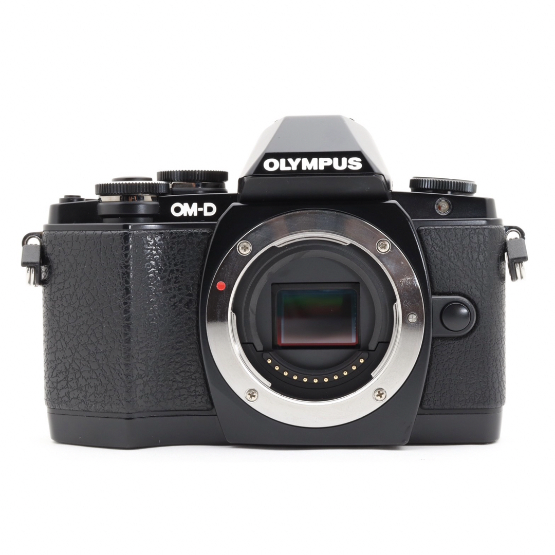 OLYMPUS(オリンパス)の⭐️レトロな見た目と良性能⭐️OM-D E-M10⭐️ スマホ/家電/カメラのカメラ(ミラーレス一眼)の商品写真