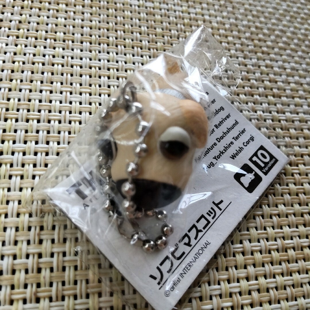 THE DOG キーホルダー　1つ　⑤ エンタメ/ホビーのアニメグッズ(キーホルダー)の商品写真