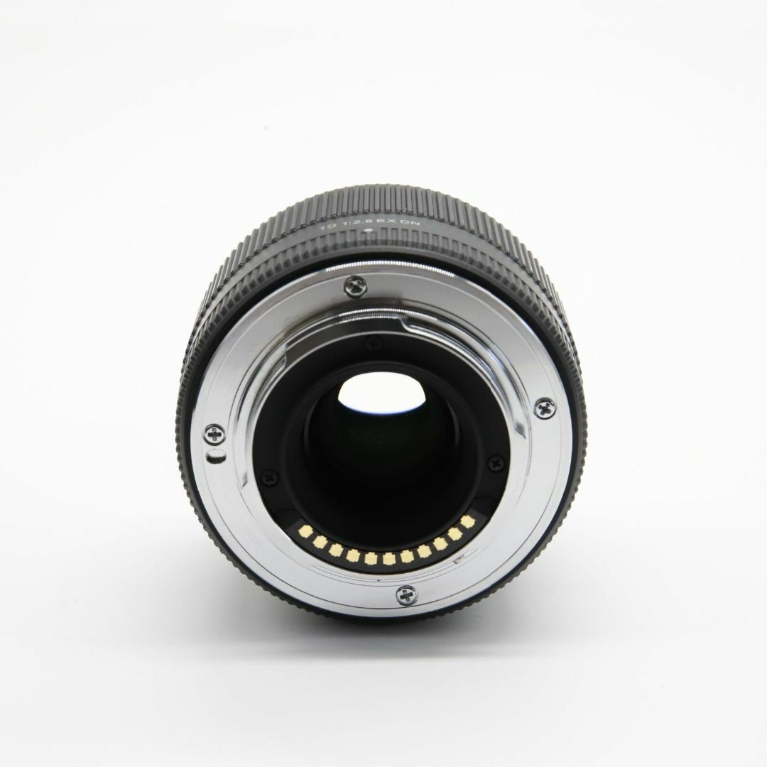 SIGMA(シグマ)の■極上品■ SIGMA 19mm F2.8 EX DN MFT スマホ/家電/カメラのカメラ(レンズ(単焦点))の商品写真