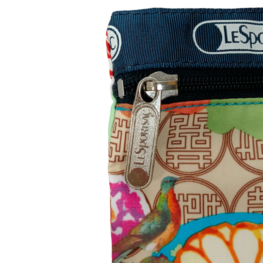 LeSportsac(レスポートサック)の極美品 レスポートサック ポーチ 花 レディースのファッション小物(ポーチ)の商品写真