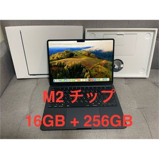 アップル(Apple)のMacBook Air M2 2023、13インチ、16GB/256GB(ノートPC)